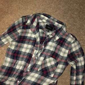 super cute women’s flannel from RAILS😎😍😇
